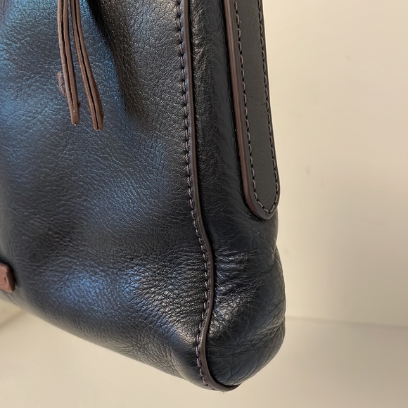 Fossil Leather Crossbody - Picture 4 of 11